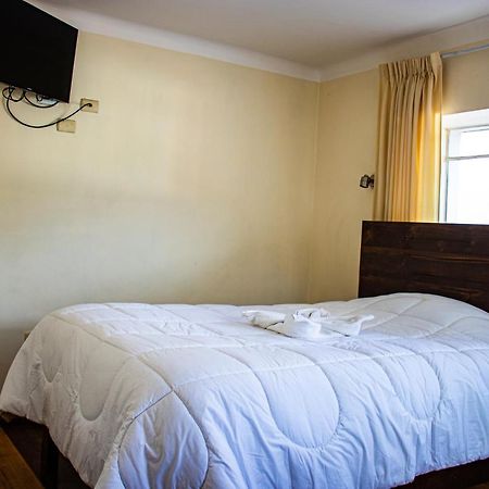 Hotel Los Laureles Calca Exterior photo