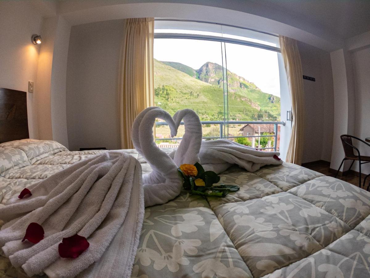 Hotel Los Laureles Calca Exterior photo