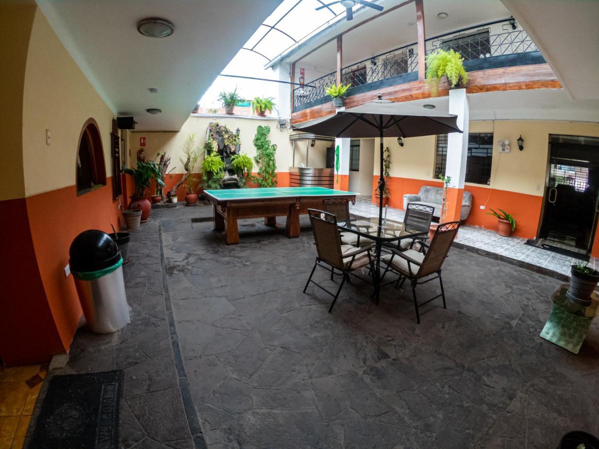 Hotel Los Laureles Calca Exterior photo