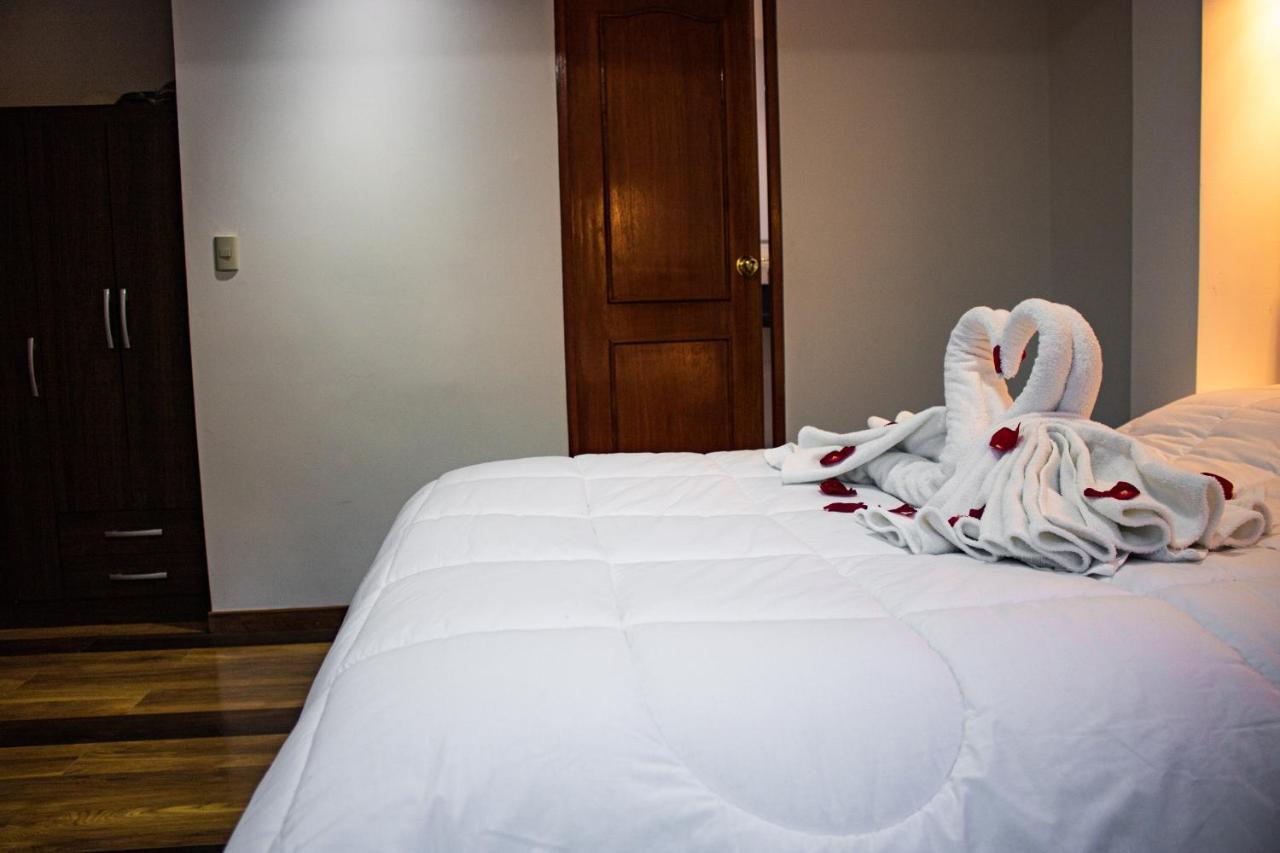 Hotel Los Laureles Calca Exterior photo